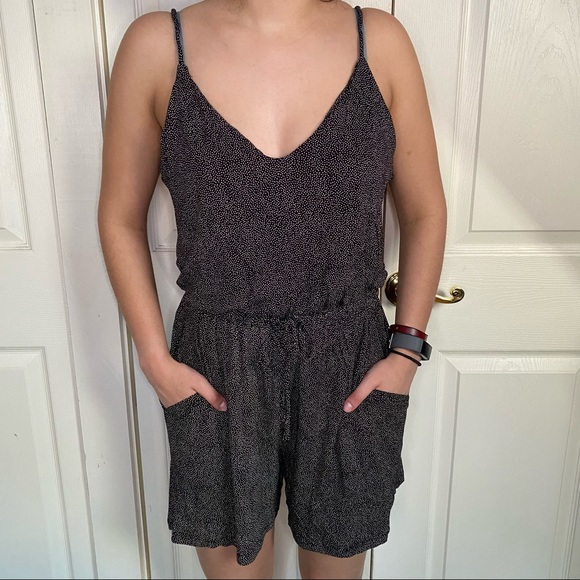 NWT H&M polka dot romper - Picture 2 of 8